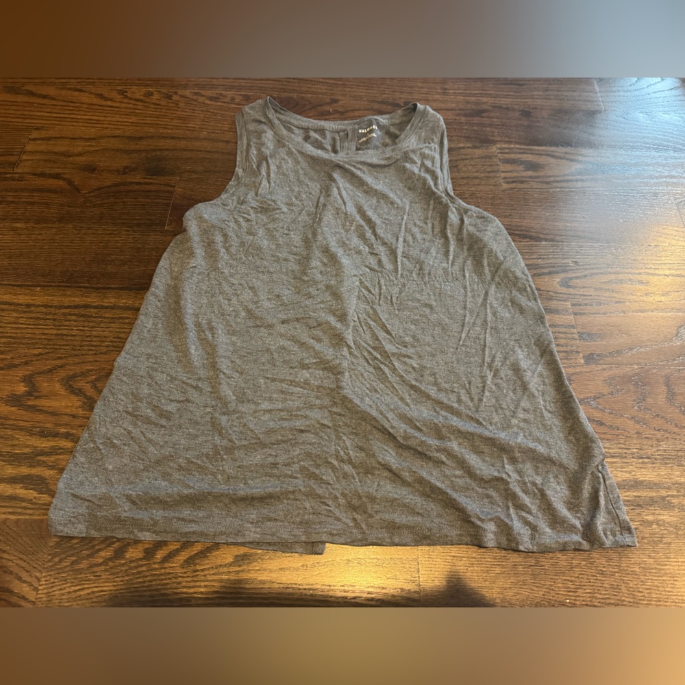 Halogen Gray Sleeveless Tank Top